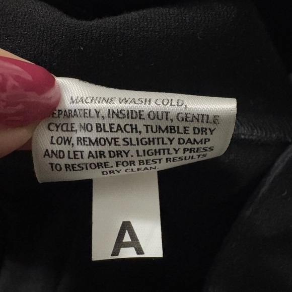 Eileen Fisher Soft Viscose Classic Black Straight Leg Pants. 2 Button Closure. - Picture 12 of 12